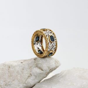 Anello in Oro con Zaffiri – Raffinata Lavorazione Fiorentina
