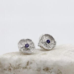 Orecchini – Fiore d’Inverno – in Argento con Iolite